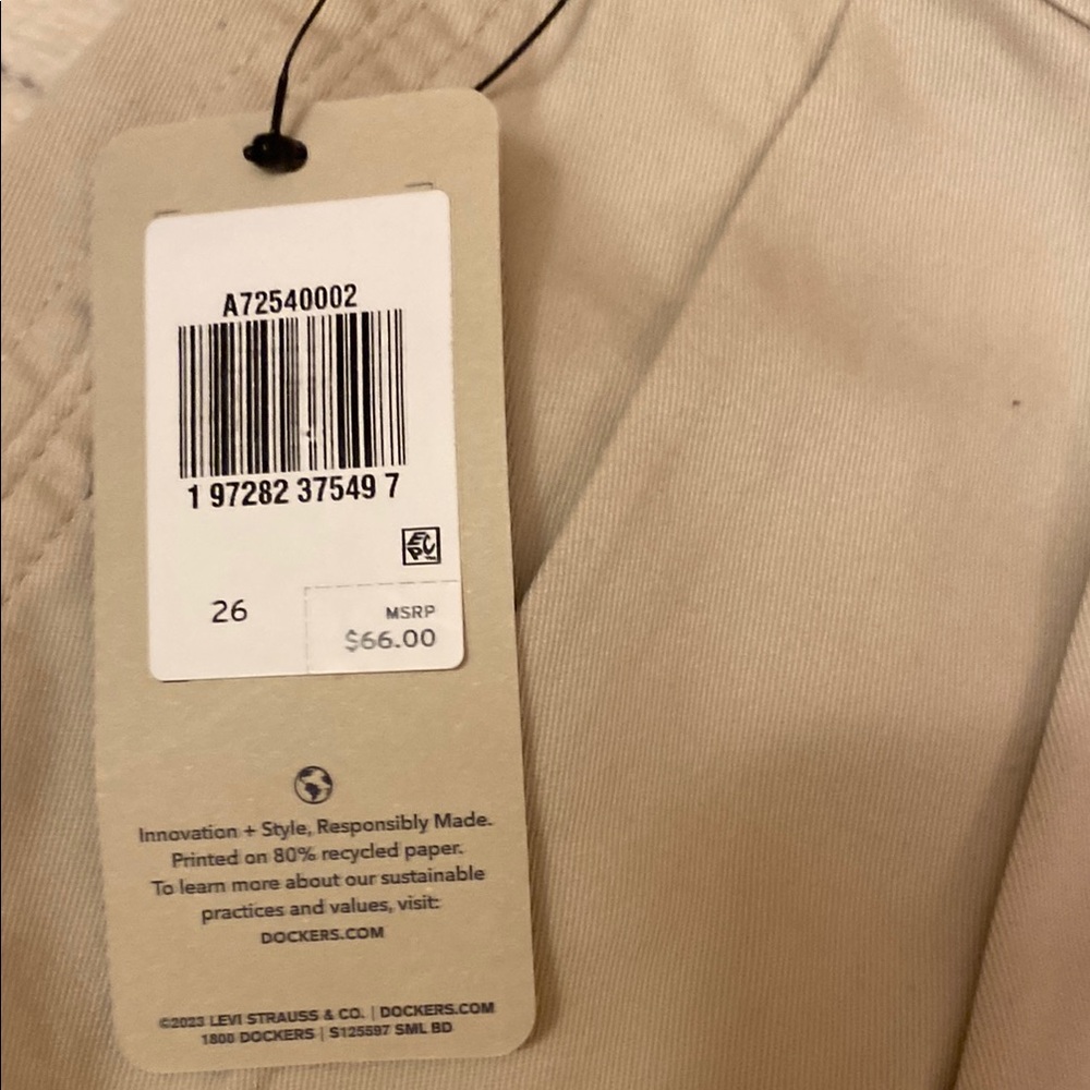 DOCKERS.Classic Tan women’s Pants - Picture 5 of 9